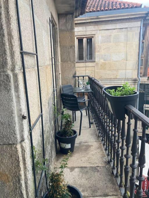 Hyp - A Casa Do Correo Vello - O Balcon Apartment ปอนเตเบดรา ภายนอก รูปภาพ