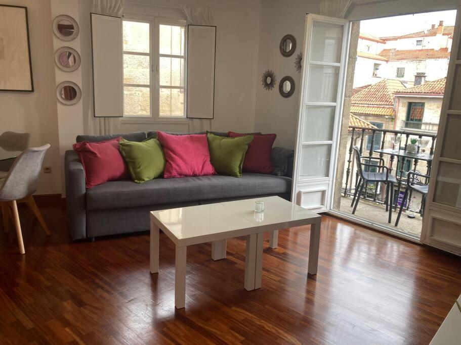 Hyp - A Casa Do Correo Vello - O Balcon Apartment ปอนเตเบดรา ภายนอก รูปภาพ